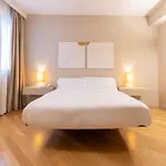 Home 15 Residence Hotel